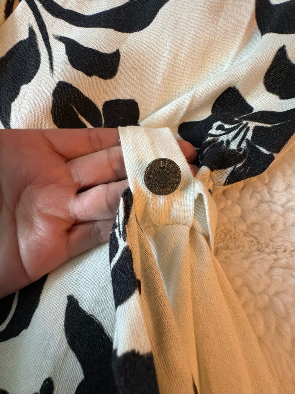 Zara Cream Mini Dress with Black Floral Print - Picture 7 of 10